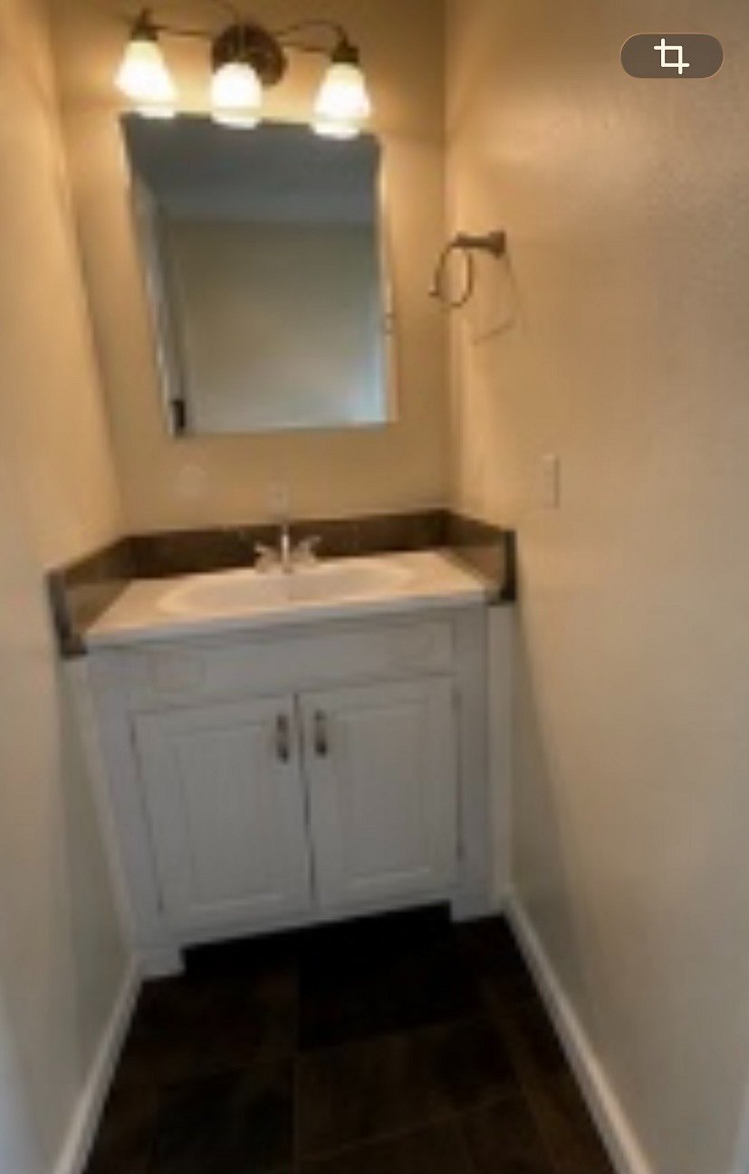 Furnished Finder property 1038350_1 photo 4