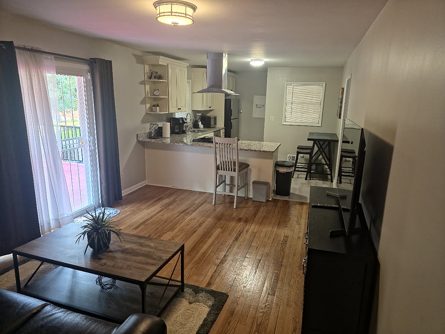 Furnished Finder property 1038360_1 photo 3