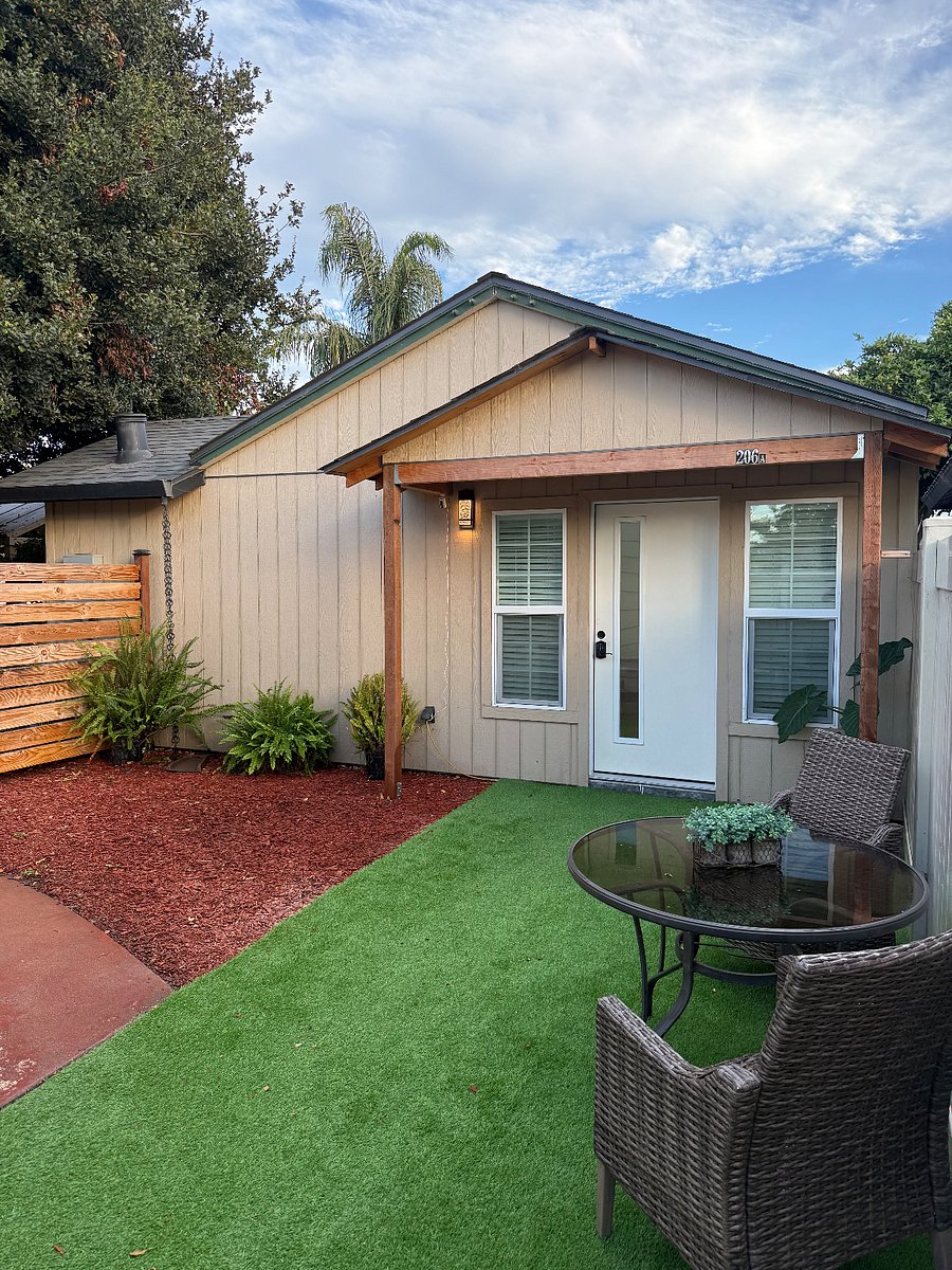 Furnished Finder property 1038367_1 photo 1