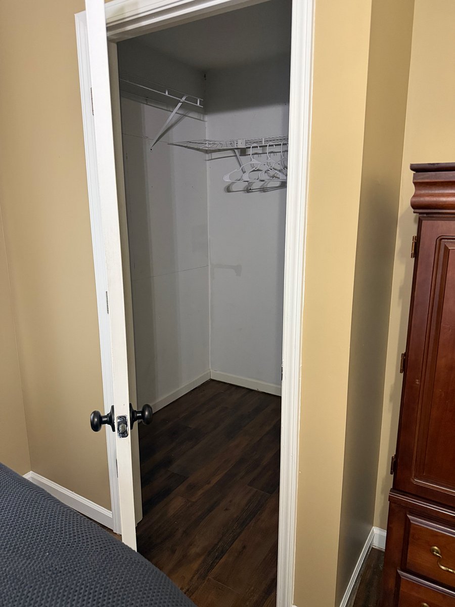 Furnished Finder property 1038383_1 photo 23