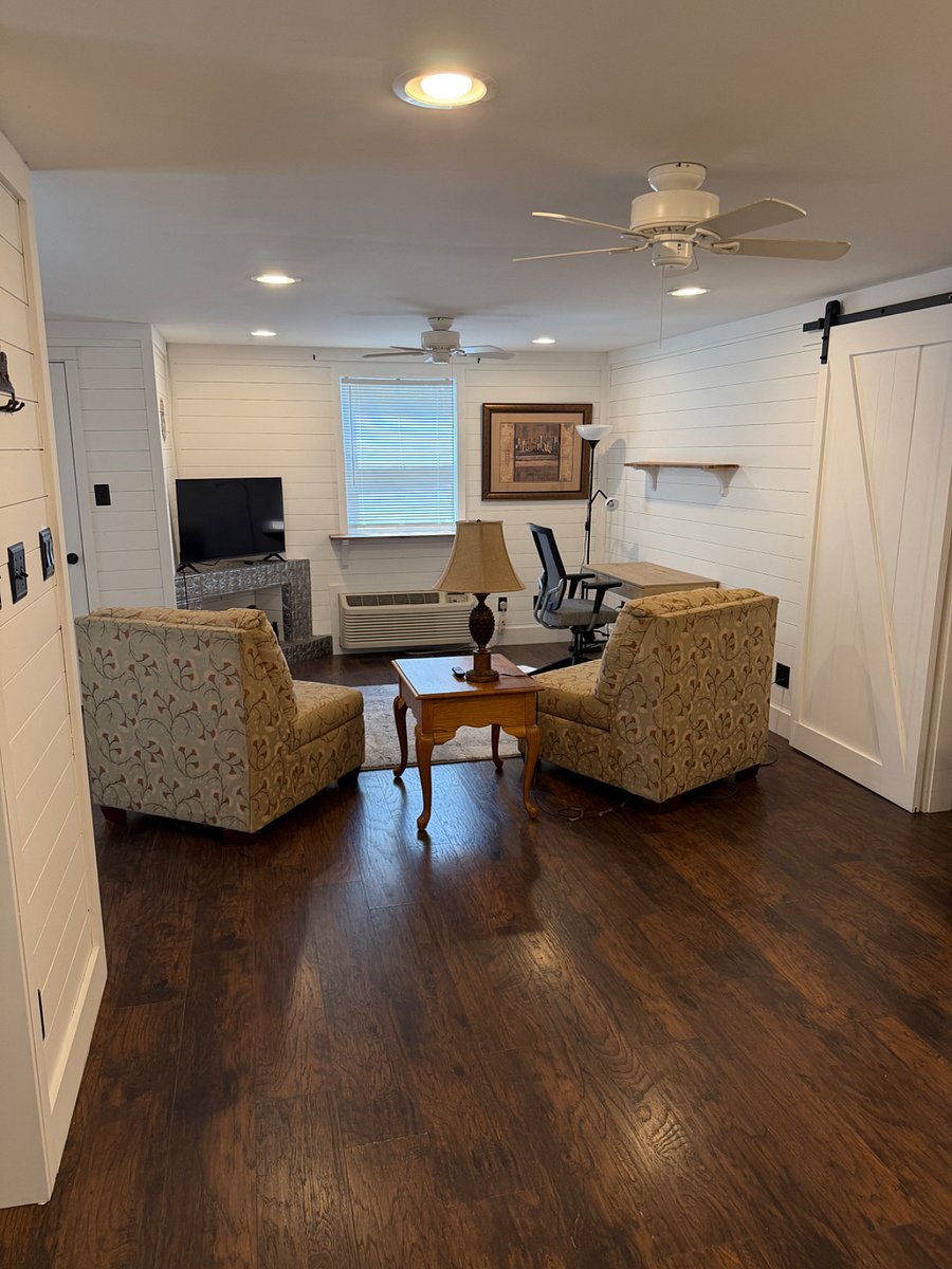 Furnished Finder property 1038383_1 photo 48