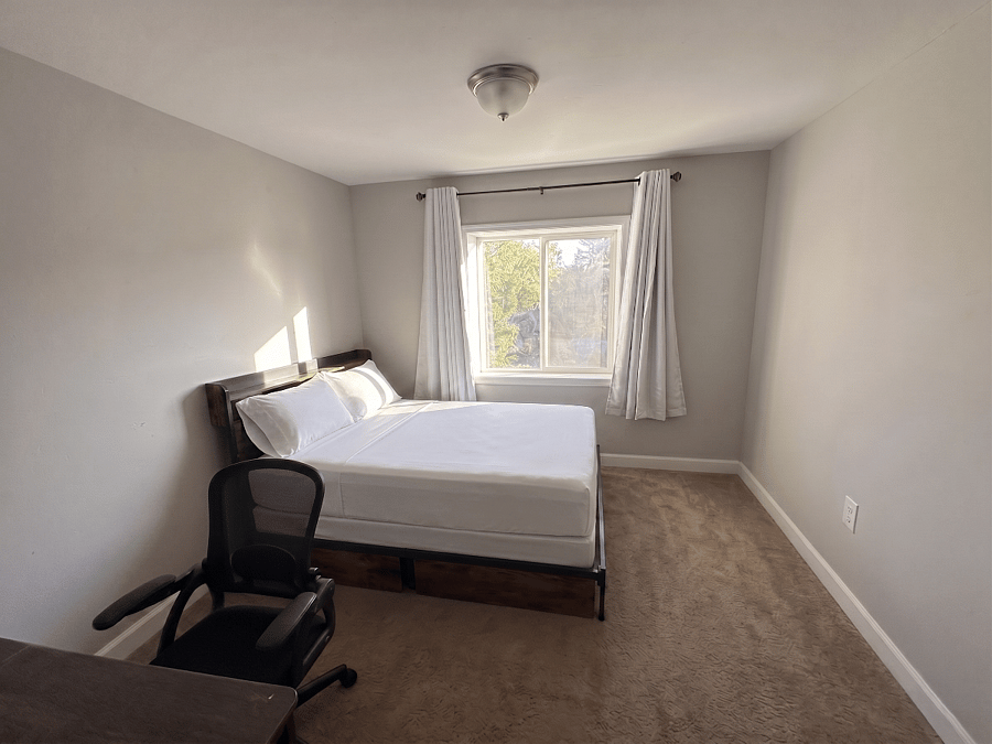 Furnished Finder property 1038409_1 photo 11