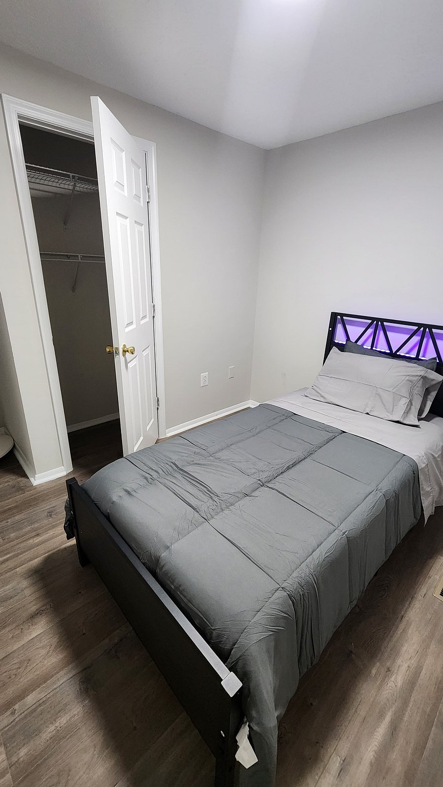 Furnished Finder property 1038412_1 photo 15