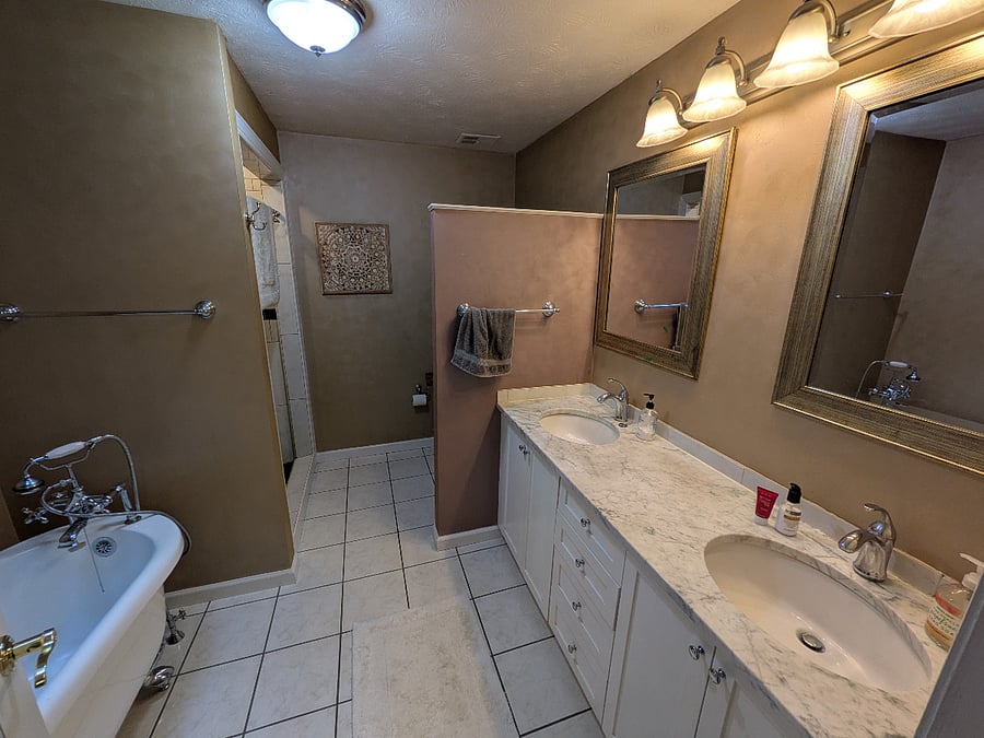 Furnished Finder property 1038423_1 photo 10