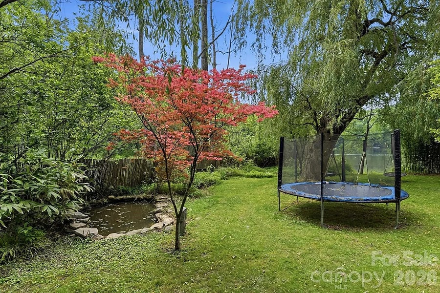 Furnished Finder property 1038423_1 photo 35