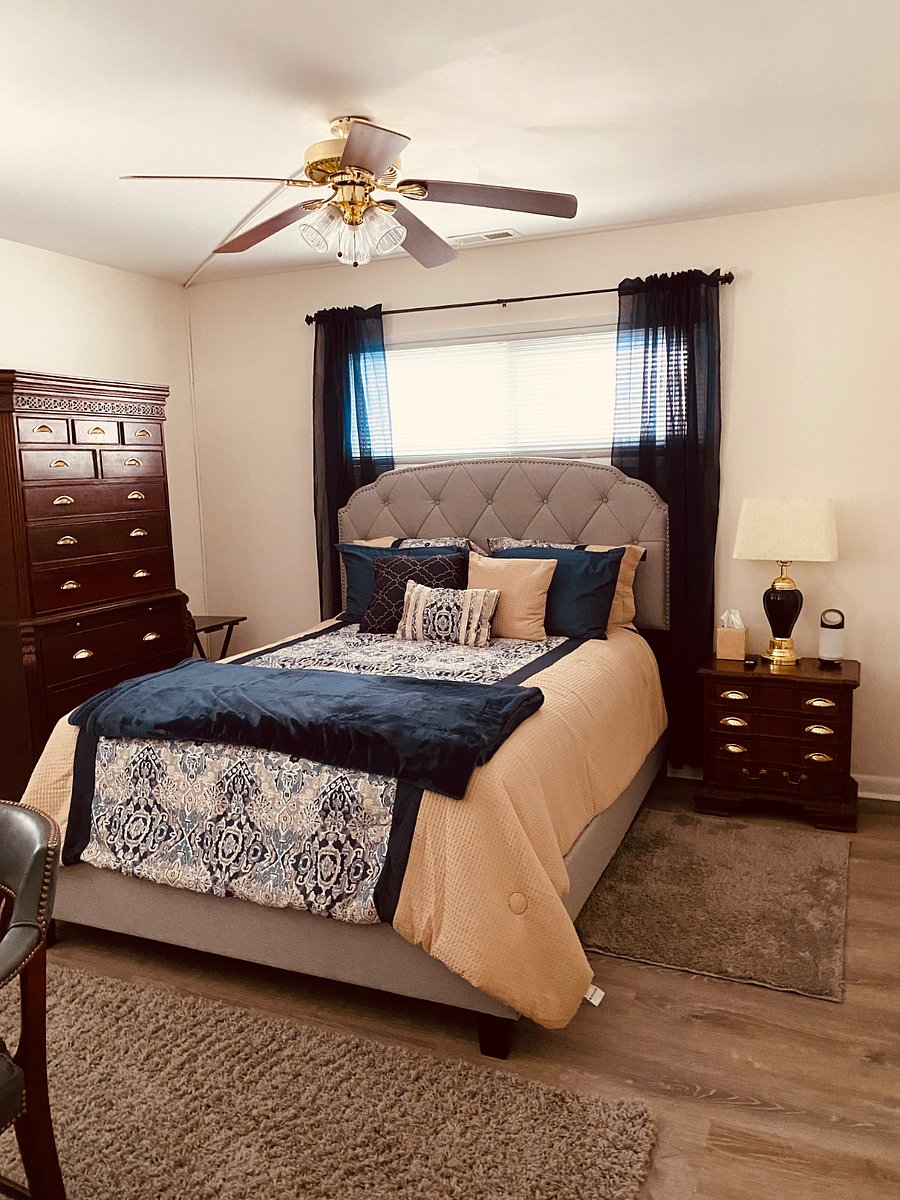 Private bedroom