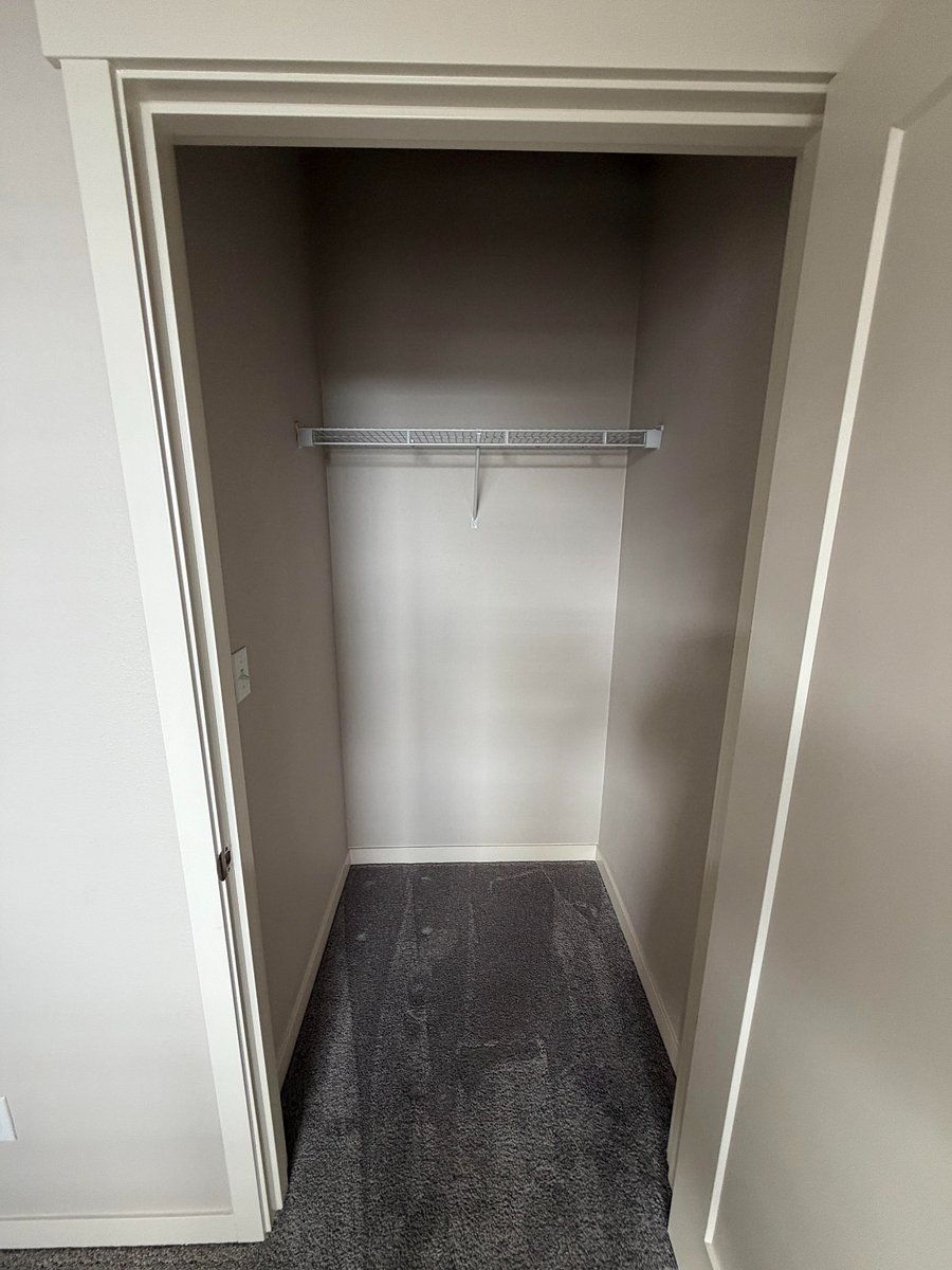 Furnished Finder property 1038433_1 photo 12