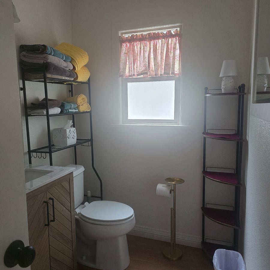 Furnished Finder property 1038458_1 photo 10