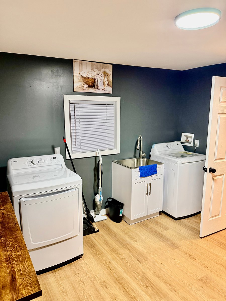 Furnished Finder property 1038466_1 photo 25