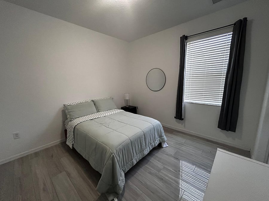 Furnished Finder property 1038473_1 photo 5