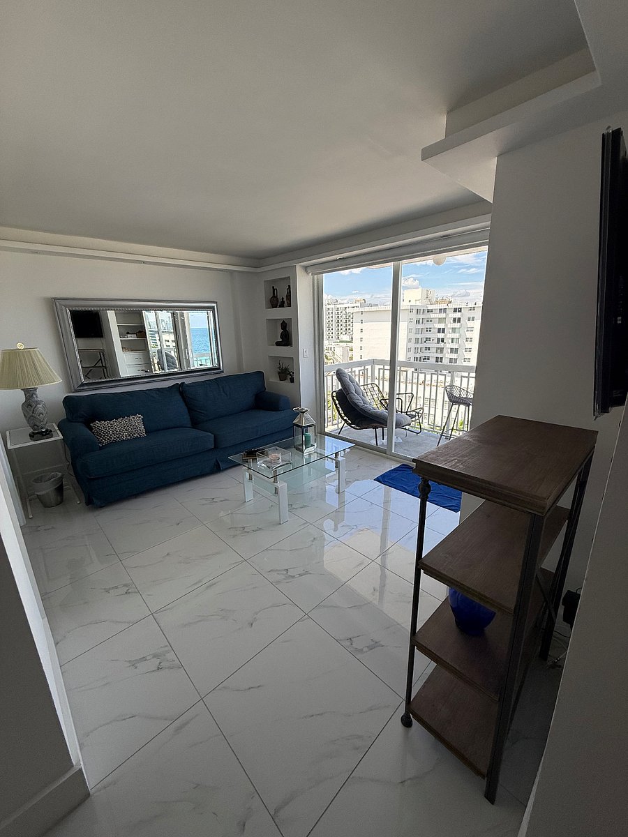 Furnished Finder property 1038509_1 photo 3