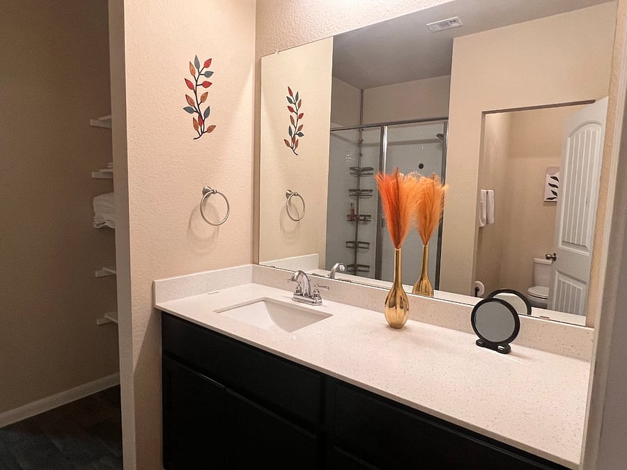 Furnished Finder property 1038510_1 photo 21