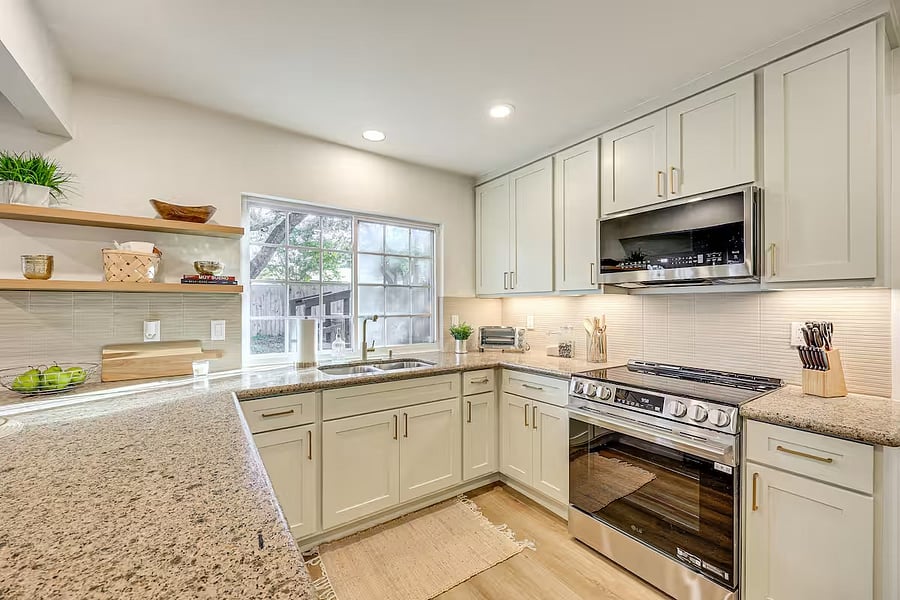 Furnished Finder property 1038515_1 photo 10