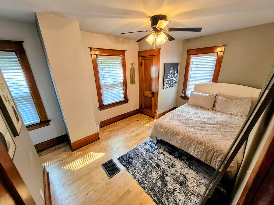 Bedroom 2 - Full bed