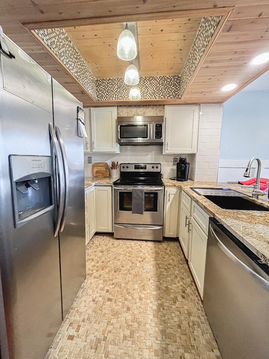 Furnished Finder property 1038581_1 photo 3