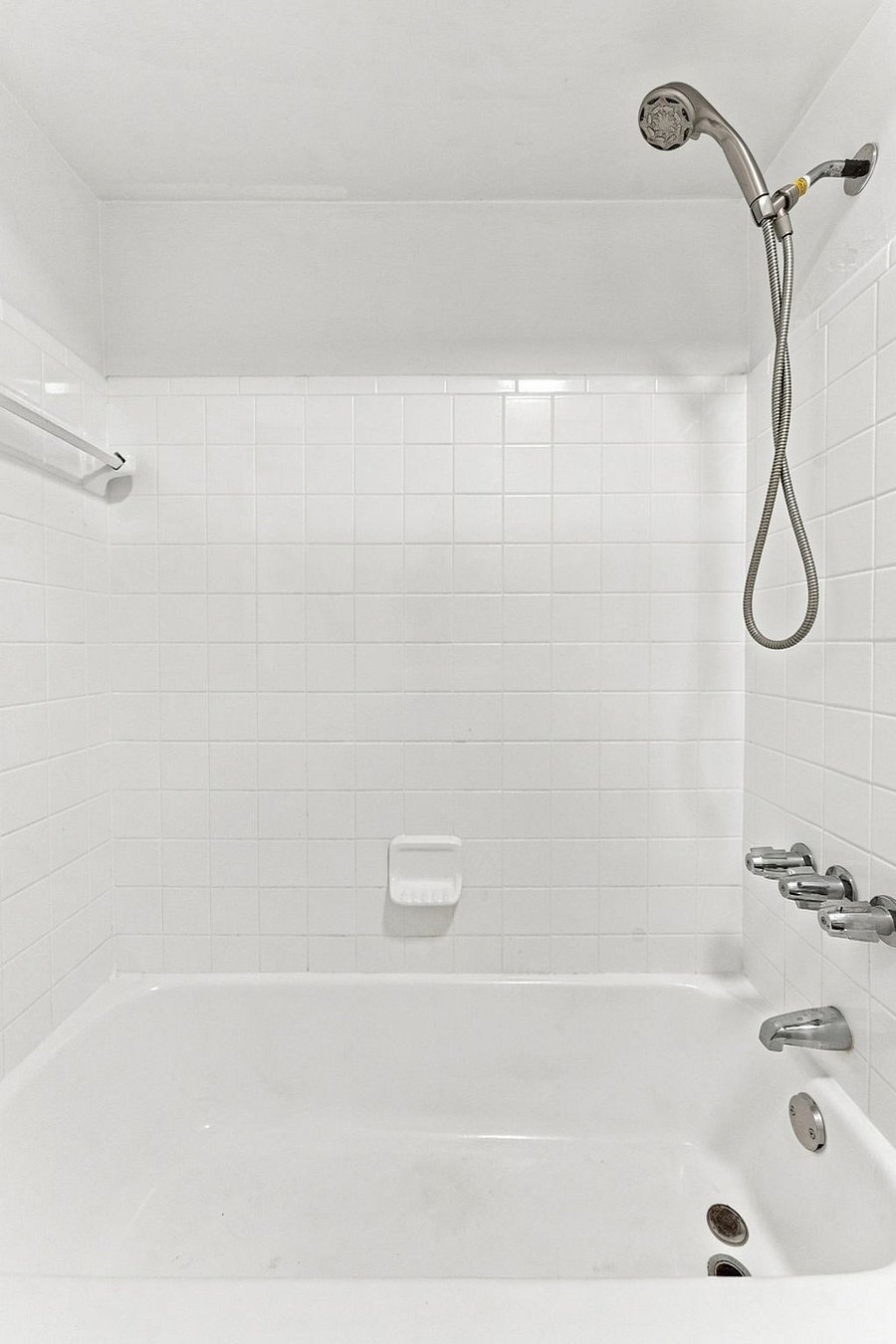 Furnished Finder property 1038611_1 photo 6