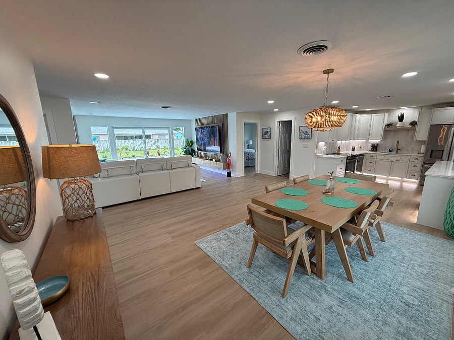 Furnished Finder property 1038612_1 photo 4