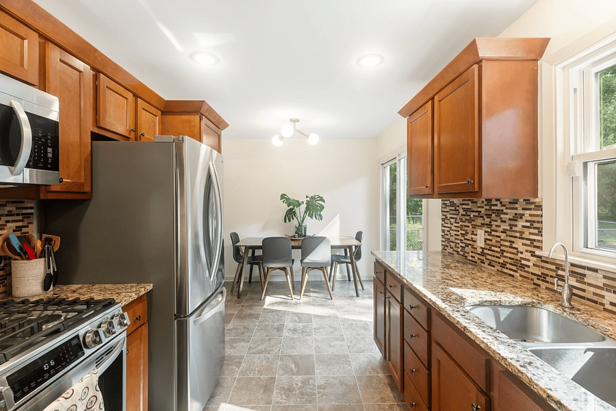 Furnished Finder property 1038613_1 photo 3