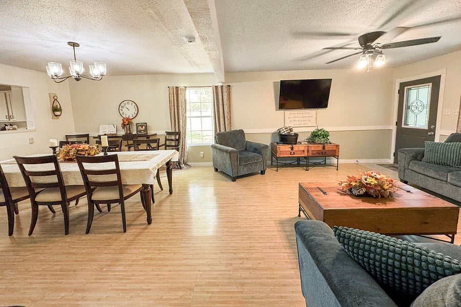 Furnished Finder property 1038614_1 photo 7