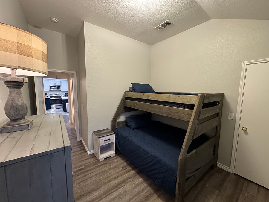 Furnished Finder property 1038636_1 photo 8