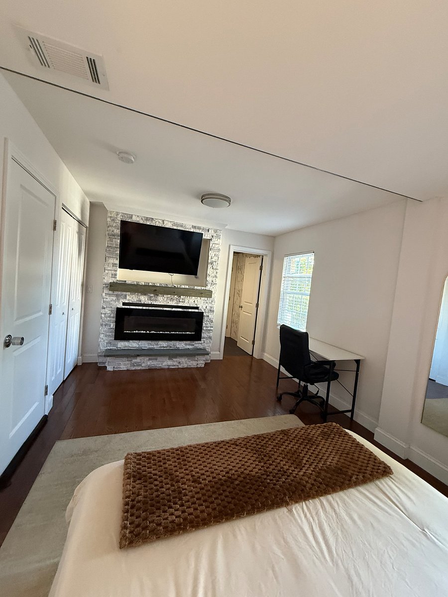Furnished Finder property 1038643_1 photo 3