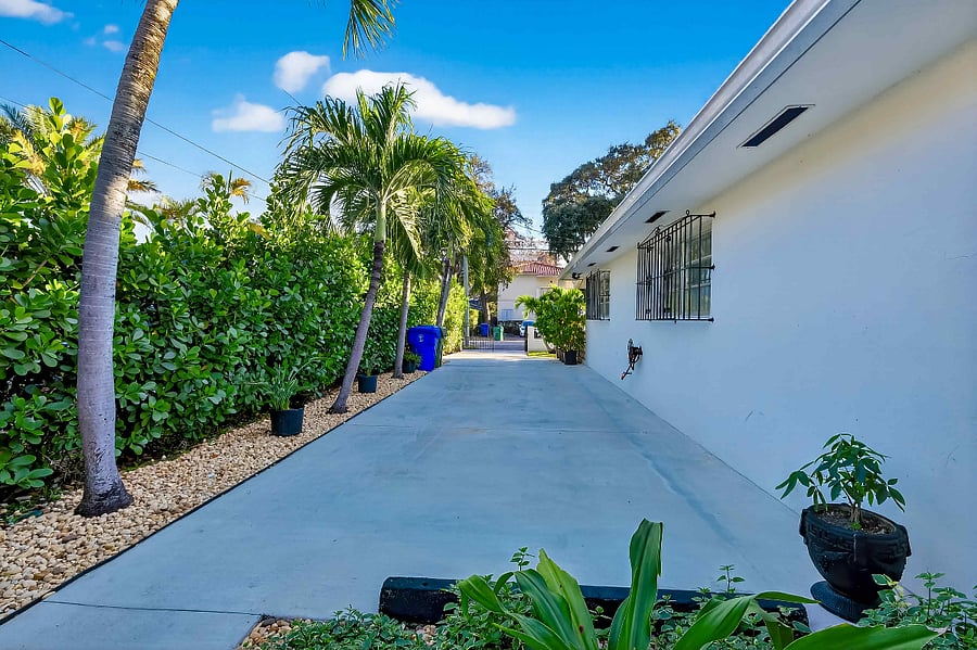 Furnished Finder property 1038645_1 photo 27