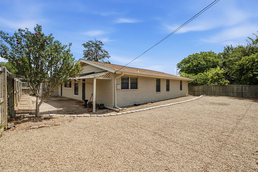 Low maintenance backyard. Great for pets and kids!