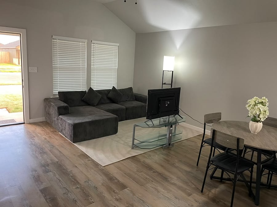 Furnished Finder property 1038681_1 photo 6