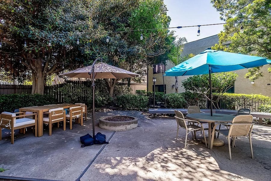 Furnished Finder property 1038684_1 photo 12
