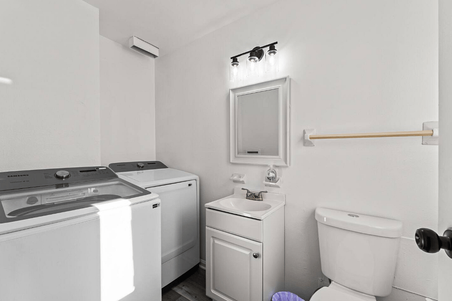 Furnished Finder property 1038703_1 photo 11