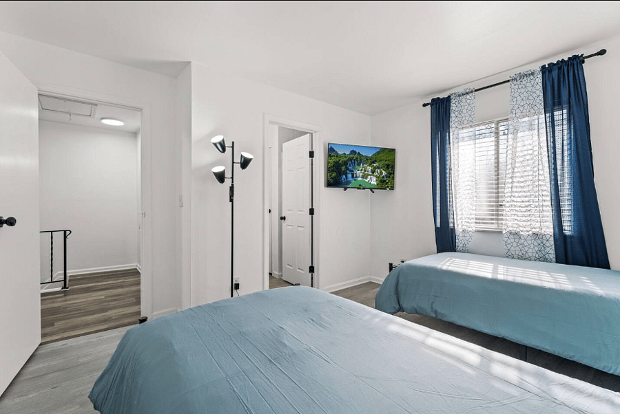 Furnished Finder property 1038703_1 photo 26