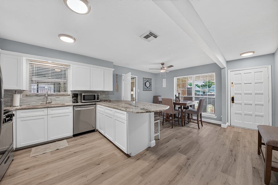 Furnished Finder property 1038708_1 photo 4