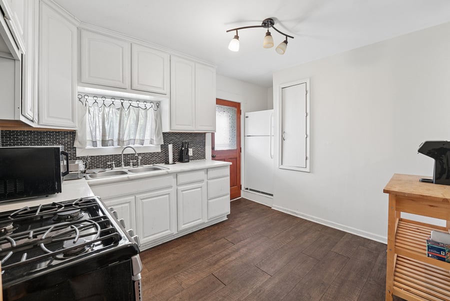 Furnished Finder property 1038739_1 photo 12