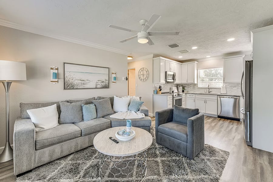 Furnished Finder property 1038752_1 photo 3