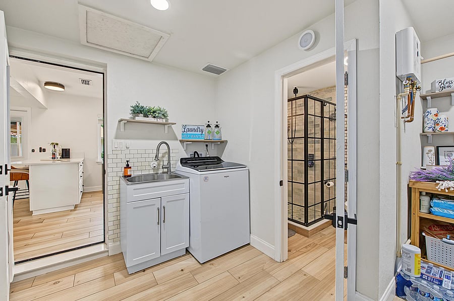 Furnished Finder property 1038753_1 photo 21