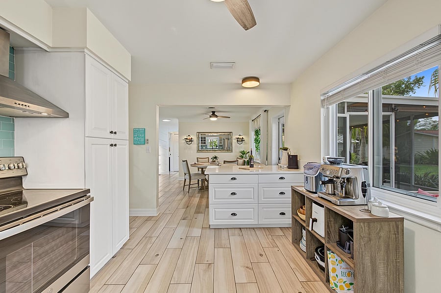 Furnished Finder property 1038753_1 photo 9