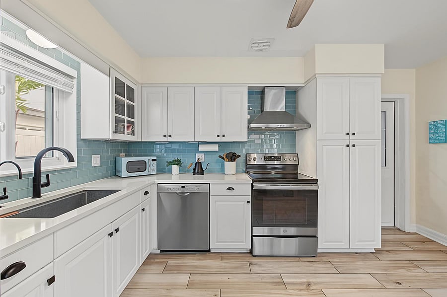 Furnished Finder property 1038753_1 photo 12