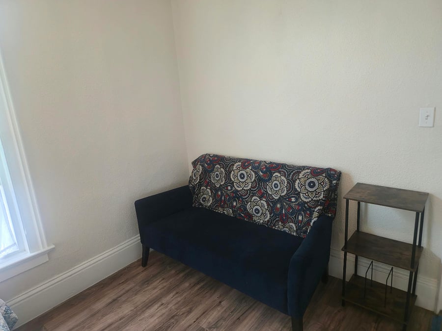 Furnished Finder property 1038777_1 photo 3