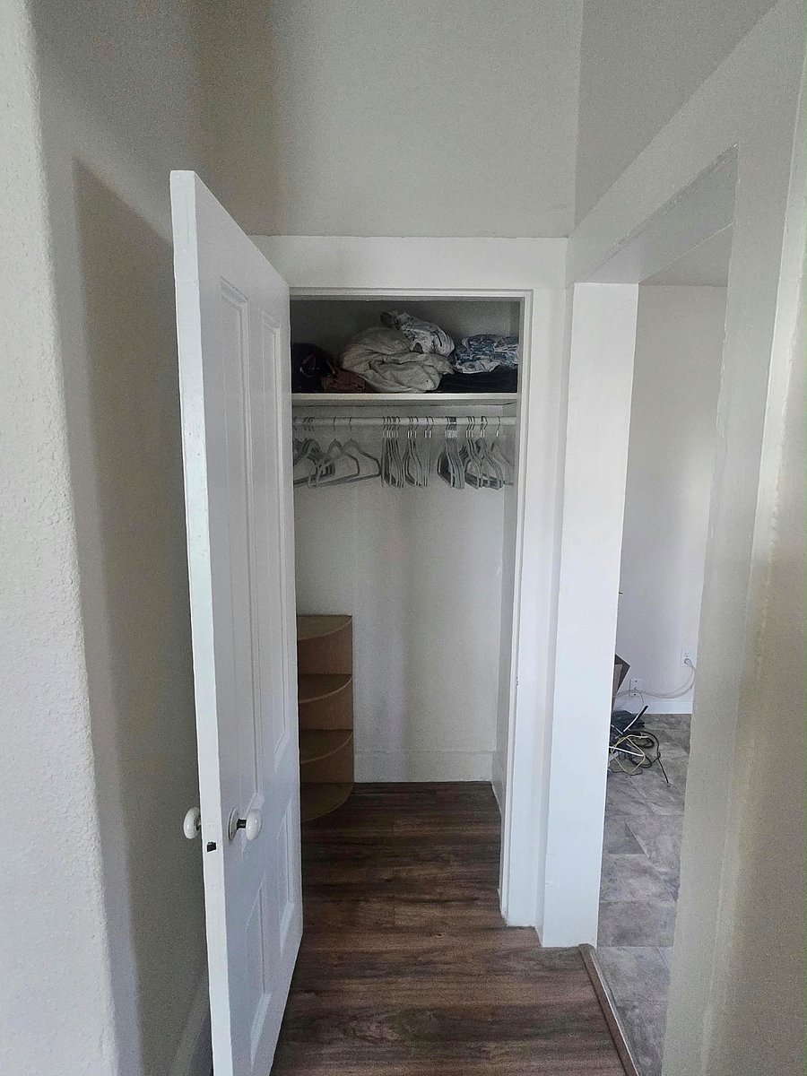 Furnished Finder property 1038777_1 photo 4