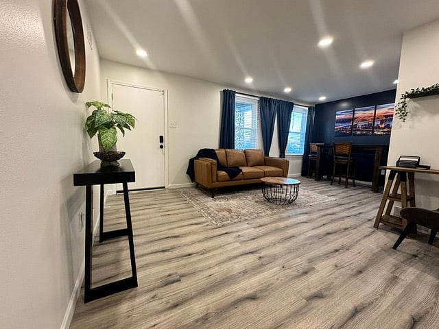 Furnished Finder property 1038779_1 photo 7