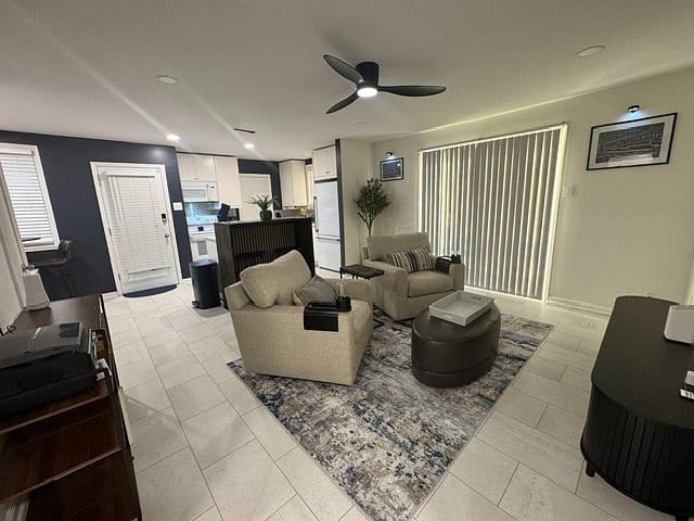 Furnished Finder property 1038779_1 photo 11