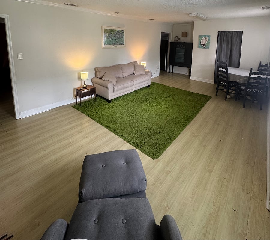 Spacious Living/Dining Room