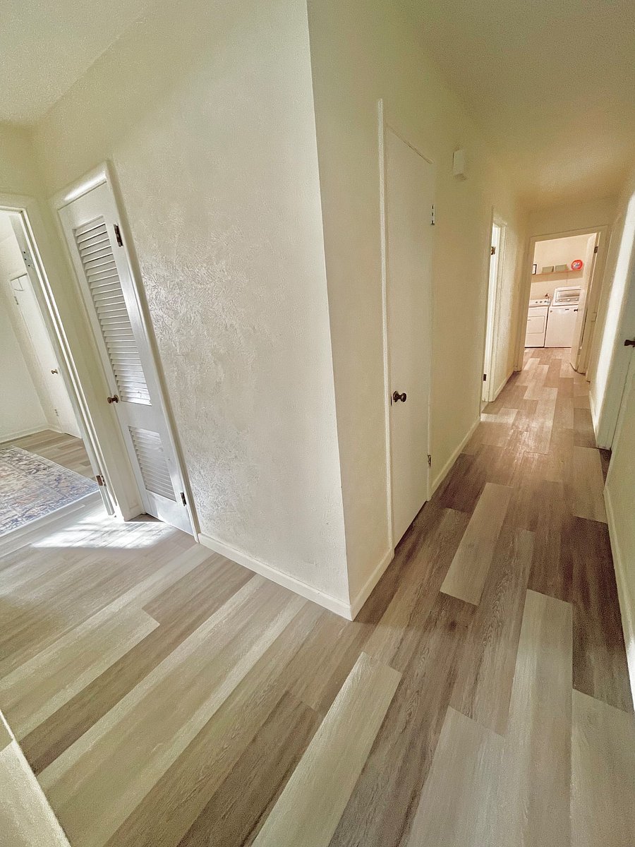 Furnished Finder property 1038829_1 photo 17