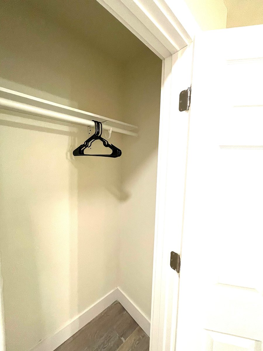 Furnished Finder property 1038829_1 photo 3