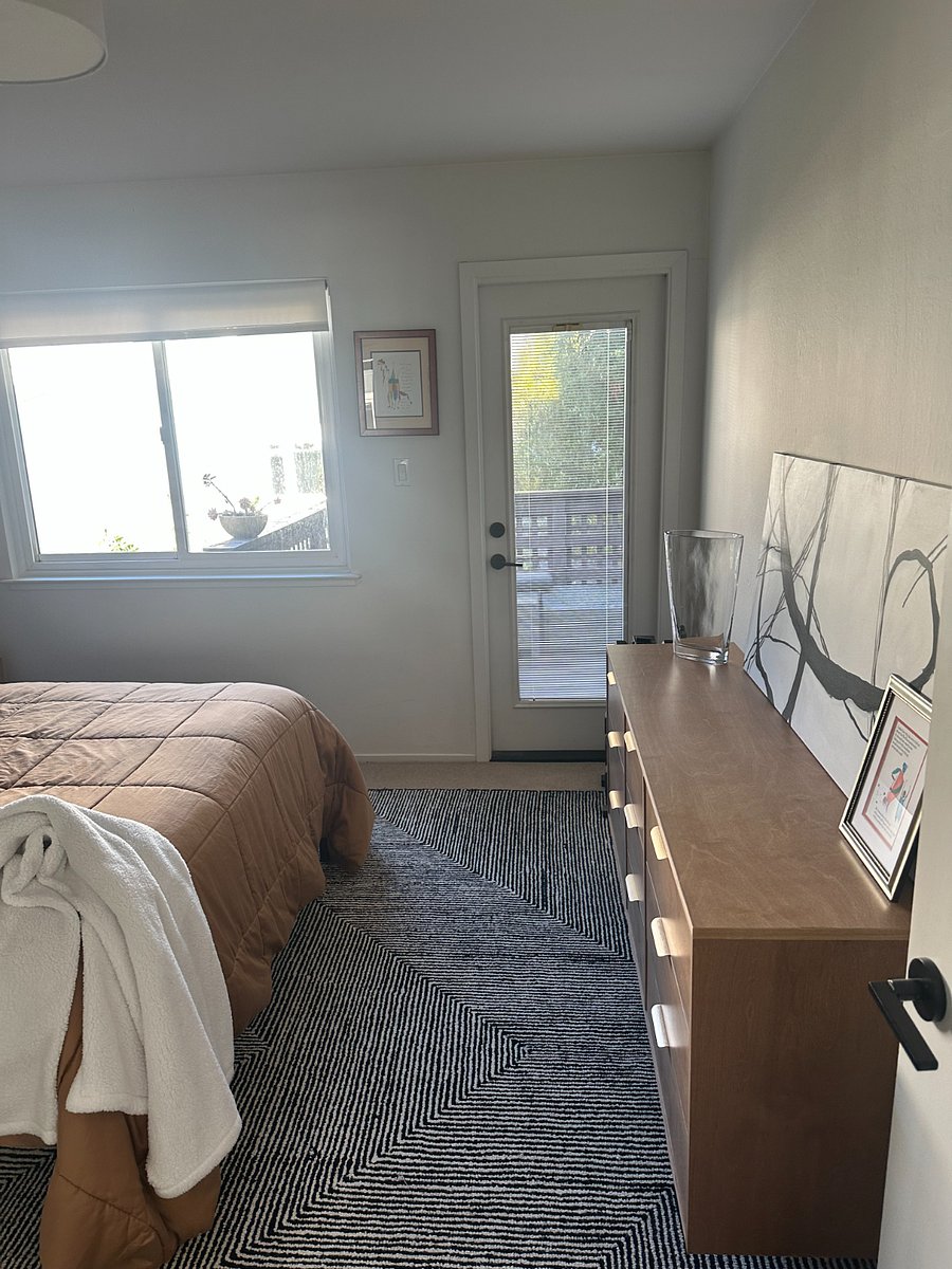 Furnished Finder property 1038843_1 photo 19