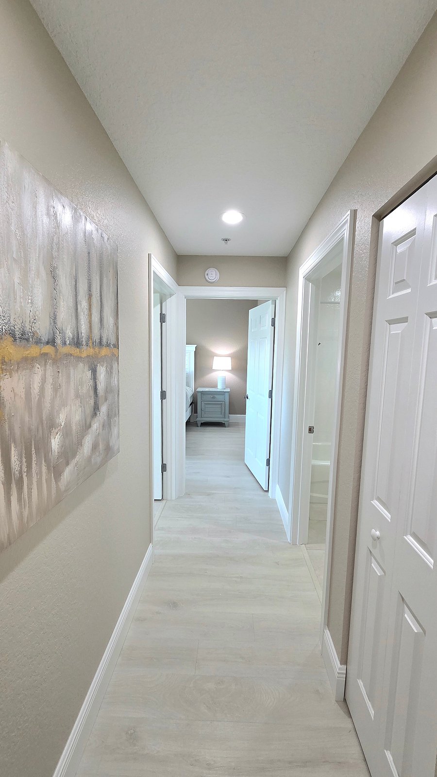 Furnished Finder property 1038844_1 photo 43