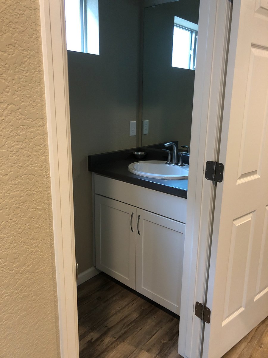 Furnished Finder property 1038845_1 photo 13