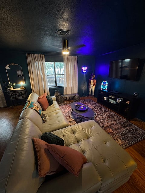 Furnished Finder property 1038858_1 photo 10