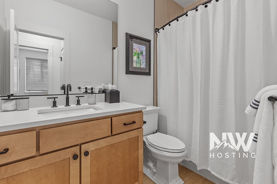 Furnished Finder property 1038867_1 photo 16