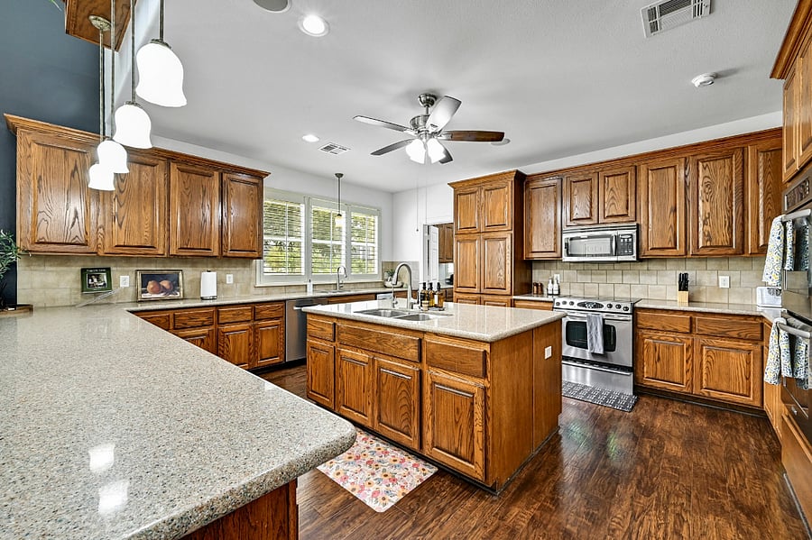 Furnished Finder property 1038871_1 photo 12